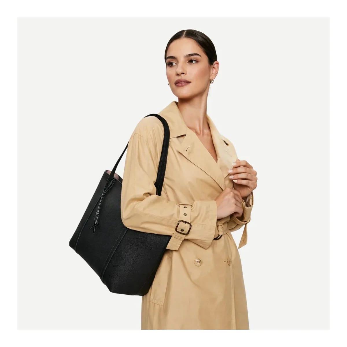 Armani Exchange Black Logo-Charm Tote Bag 942930 CC726 28621 - image 1